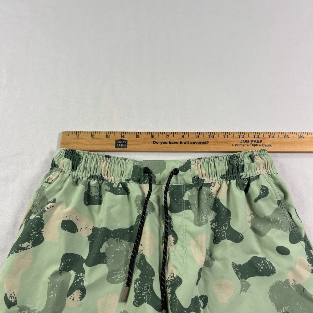 Legends Luka Shorts Mens M Green Camo Athletic Lined Gym Performance Running